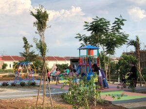 Taman Bermain Rumah Subsidi bogor Pesona Prima Cikahuripan 6