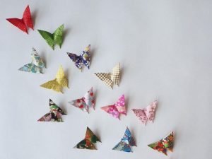 Hiasan Dinding Origami