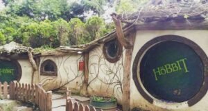 House-of-Hobbit-Cisarua-Bogor