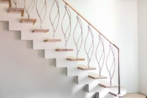 6. Model unik di bagian badan railing