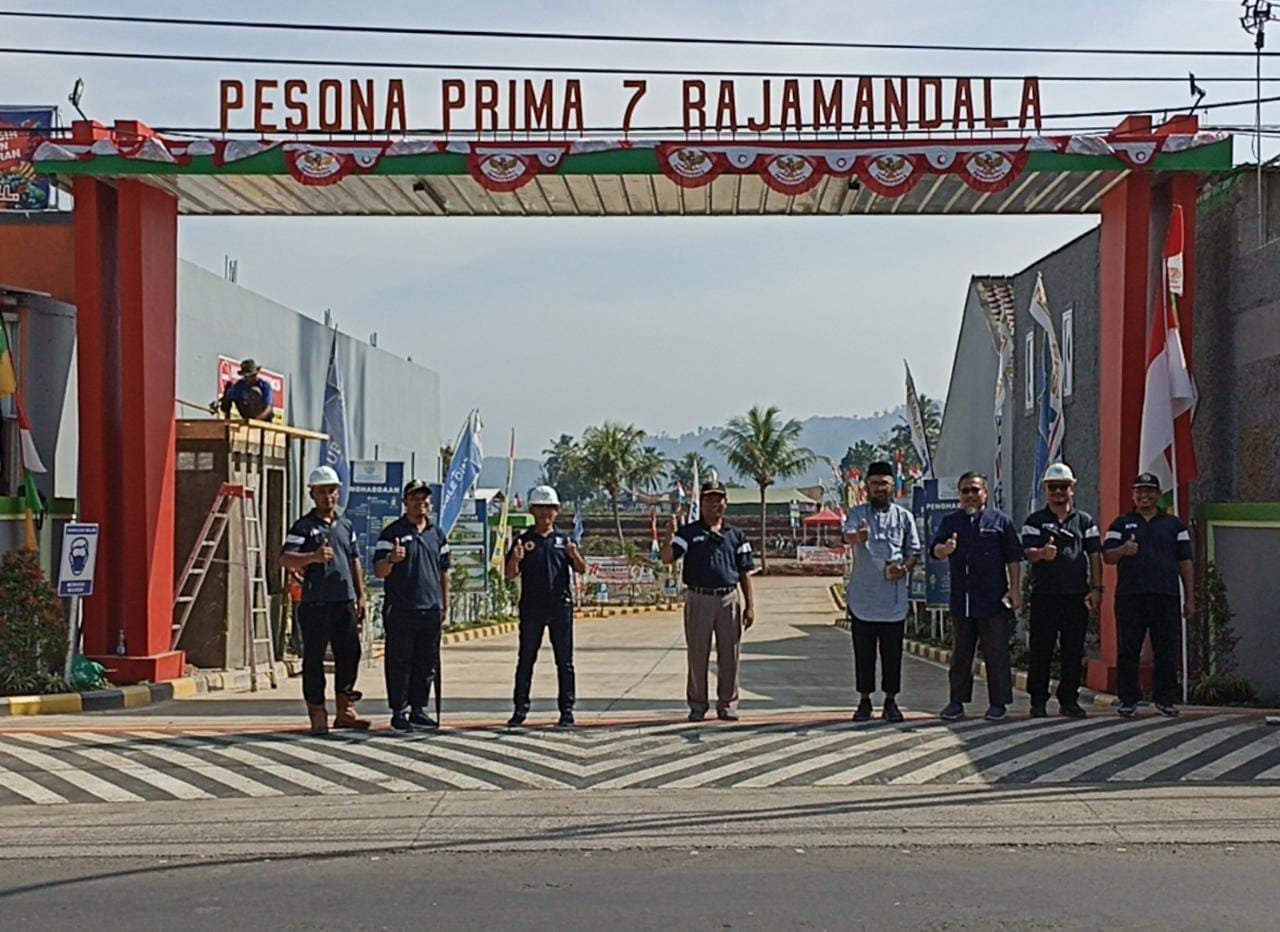 Kunjungan Ust. Dr. Muhammad Arifin Badri, Lc.Ma di Perumahan Subsidi Pesona Prima 7 Rajamandala