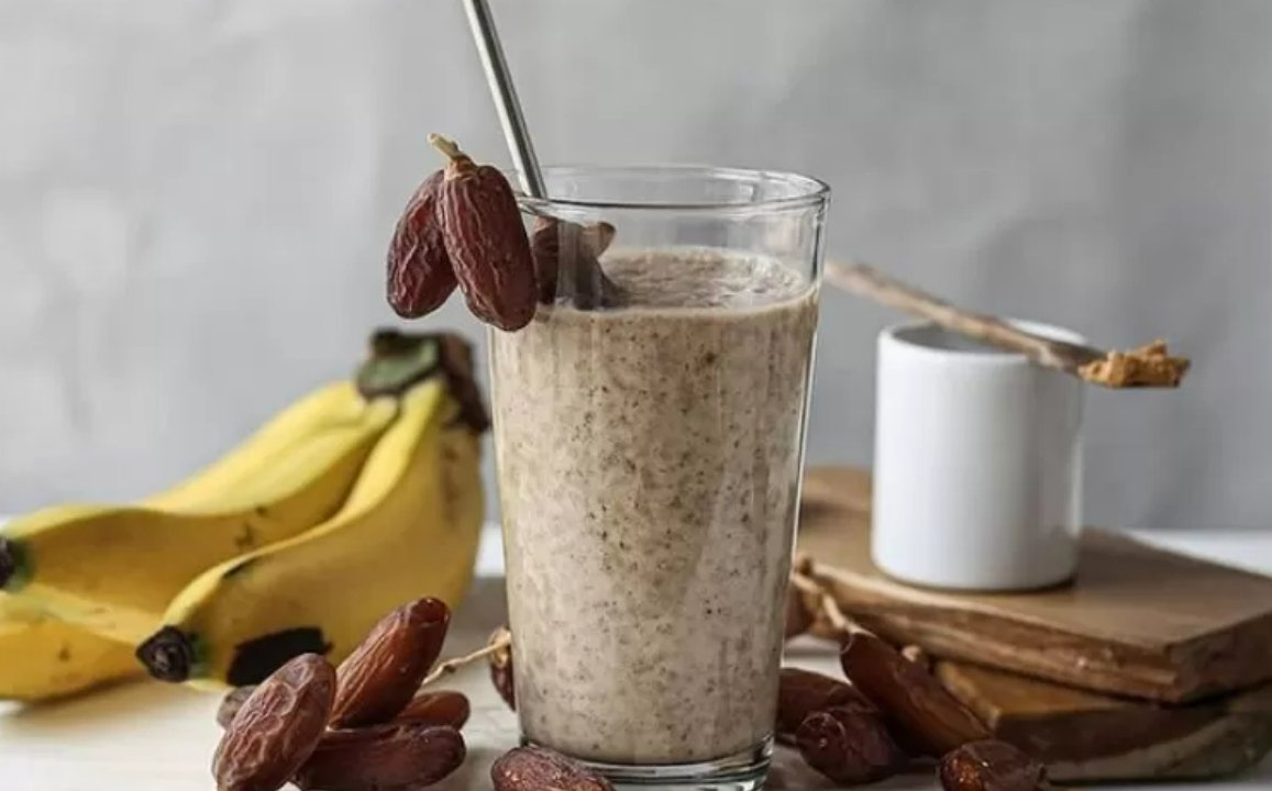 Smoothie Pisang dan Kurma